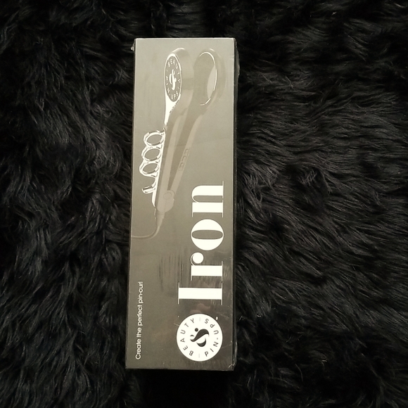 Pin curl iron - Picture 1 of 1